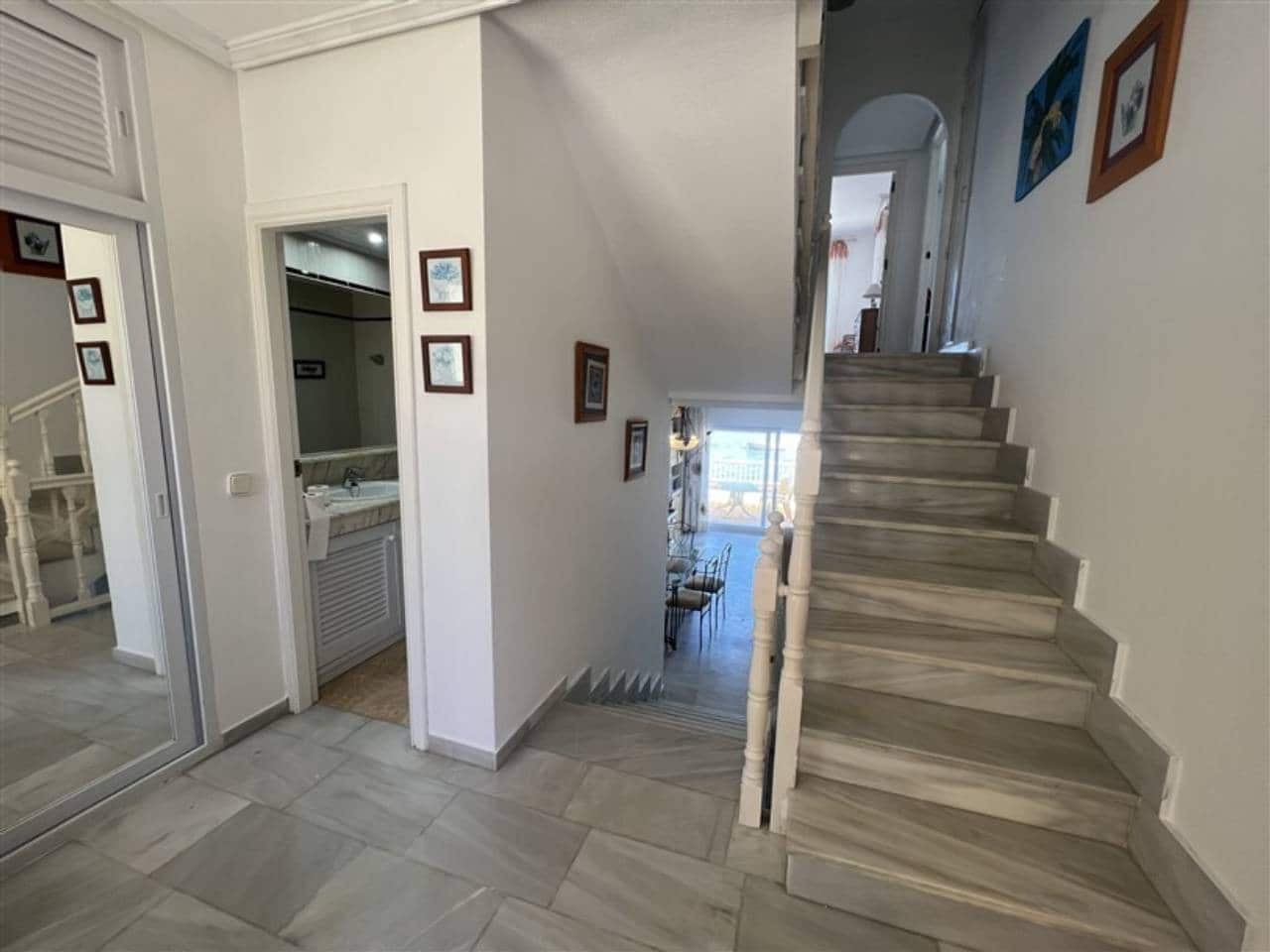 3 bedroom Apartment for sale in La Manga del Mar Menor with pool garage - € 350,000 (Ref: 9793913)