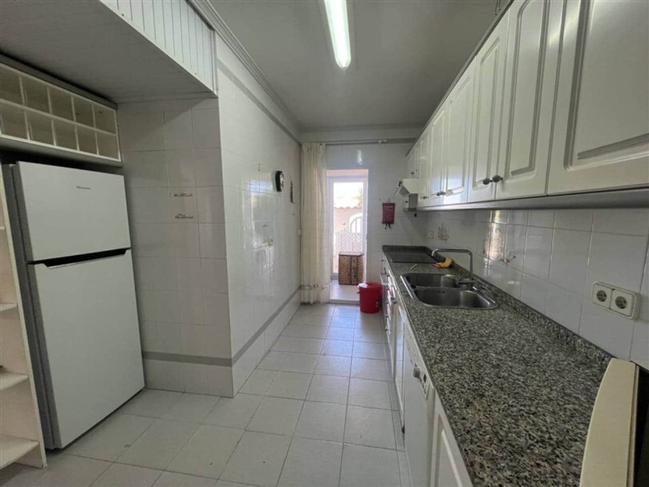 3 bedroom Apartment for sale in La Manga del Mar Menor with pool garage - € 350,000 (Ref: 9793913)