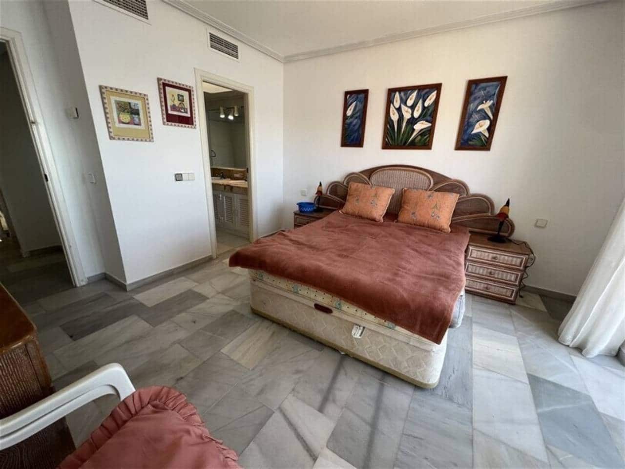 3 bedroom Apartment for sale in La Manga del Mar Menor with pool garage - € 350,000 (Ref: 9793913)