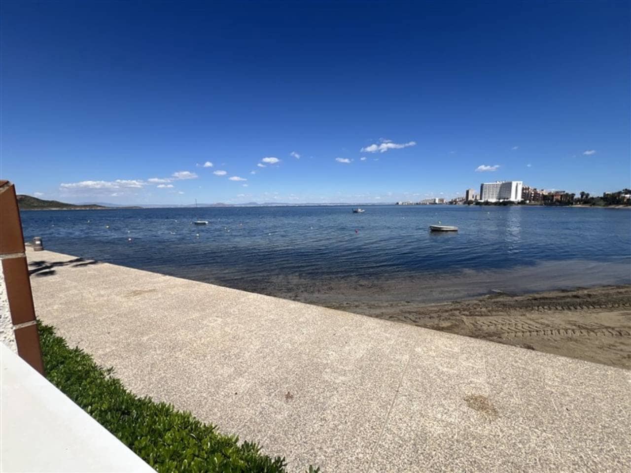 3 bedroom Apartment for sale in La Manga del Mar Menor with pool garage - € 350,000 (Ref: 9793913)