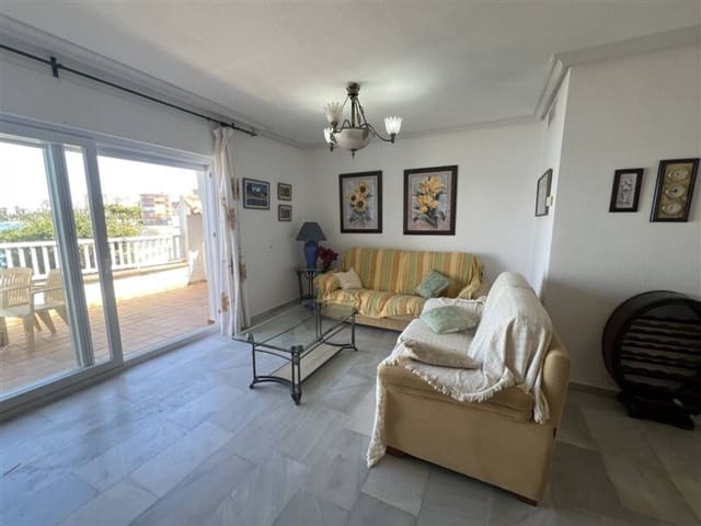 3 makuuhuone Huoneisto myytävänä paikassa La Manga del Mar Menor mukana uima-altaan 
autotalli - 350 000 € (Ref: 9793913)