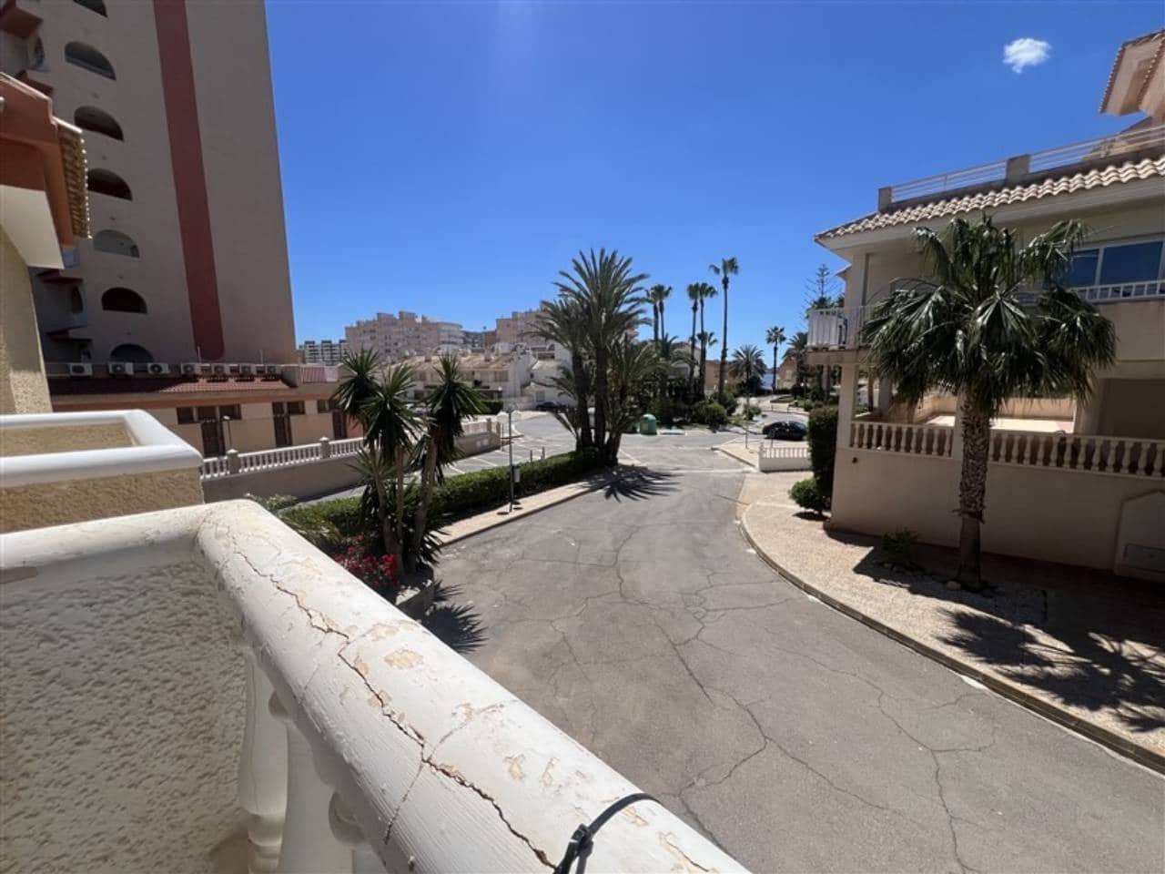3 bedroom Apartment for sale in La Manga del Mar Menor with pool garage - € 350,000 (Ref: 9793913)