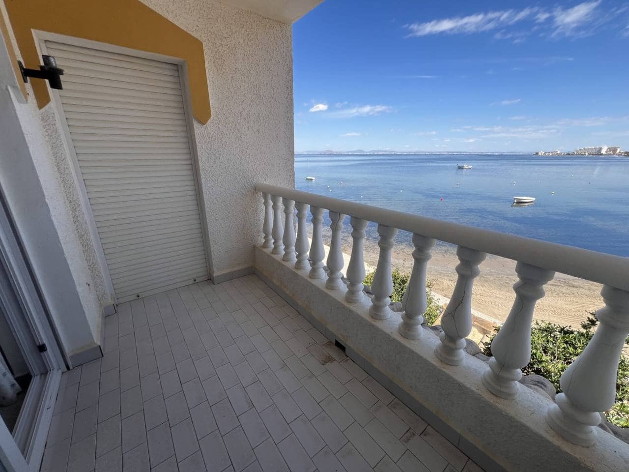 3 bedroom Apartment for sale in La Manga del Mar Menor with pool garage - € 350,000 (Ref: 9793913)