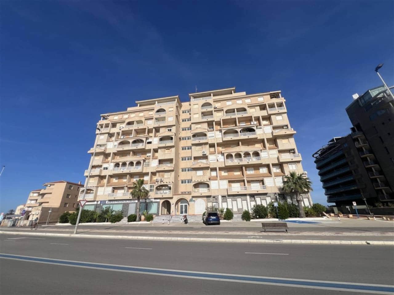 3 slaapkamer Penthouse te koop in La Manga del Mar Menor met zwembad garage - € 350.000 (Ref: 9816850)