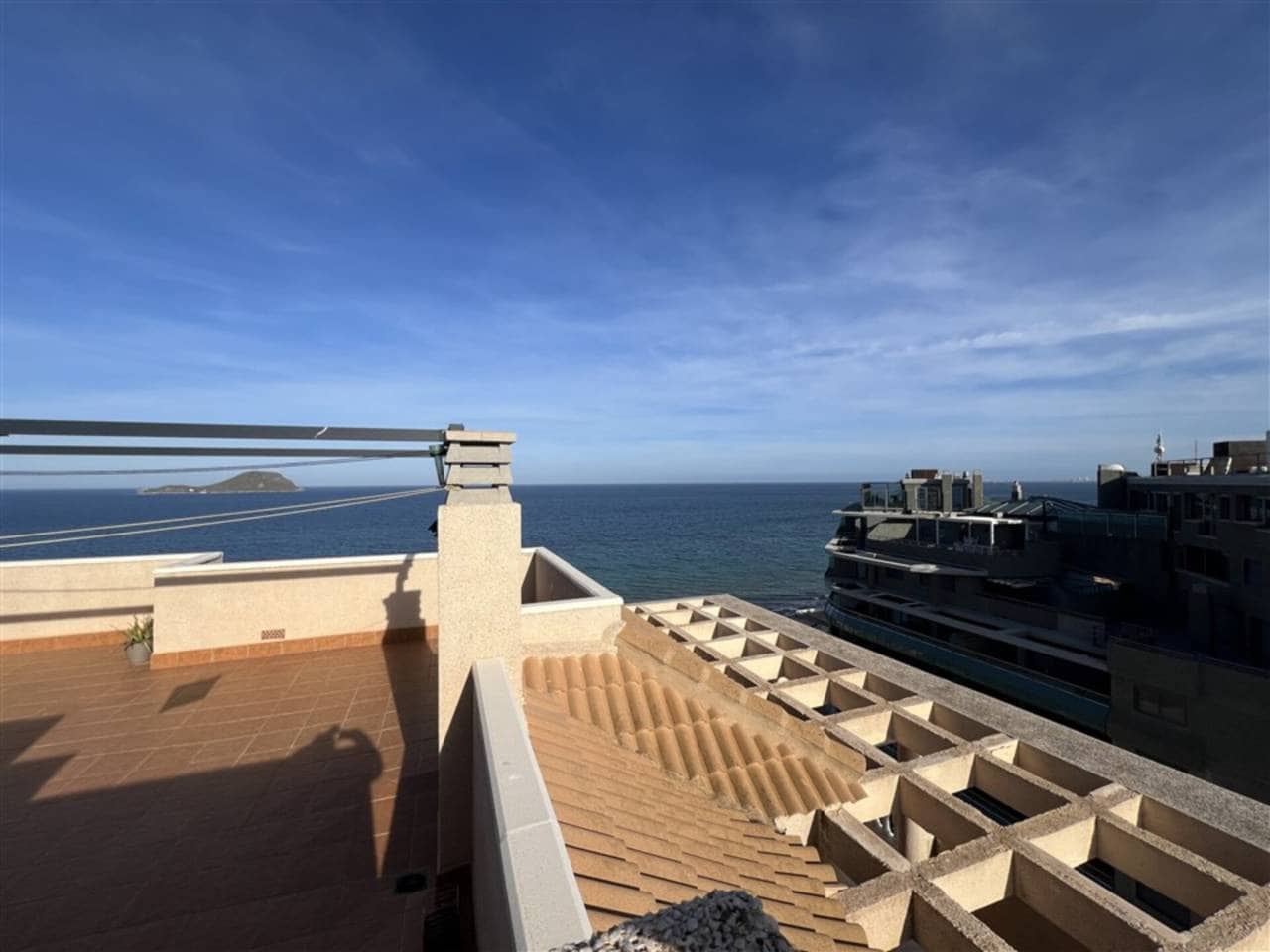 3 slaapkamer Penthouse te koop in La Manga del Mar Menor met zwembad garage - € 350.000 (Ref: 9816850)