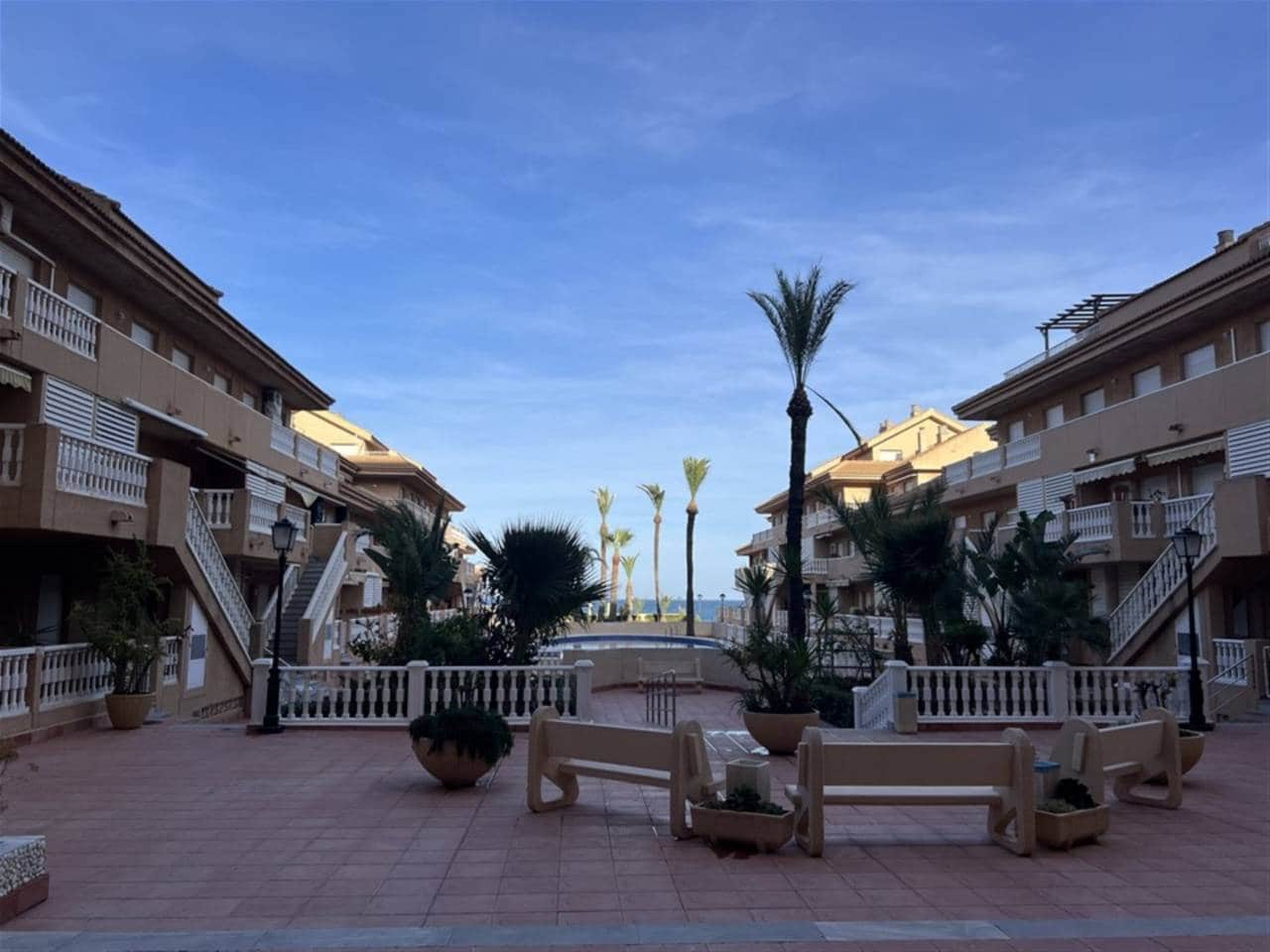 3 slaapkamer Penthouse te koop in La Manga del Mar Menor met zwembad garage - € 350.000 (Ref: 9816850)