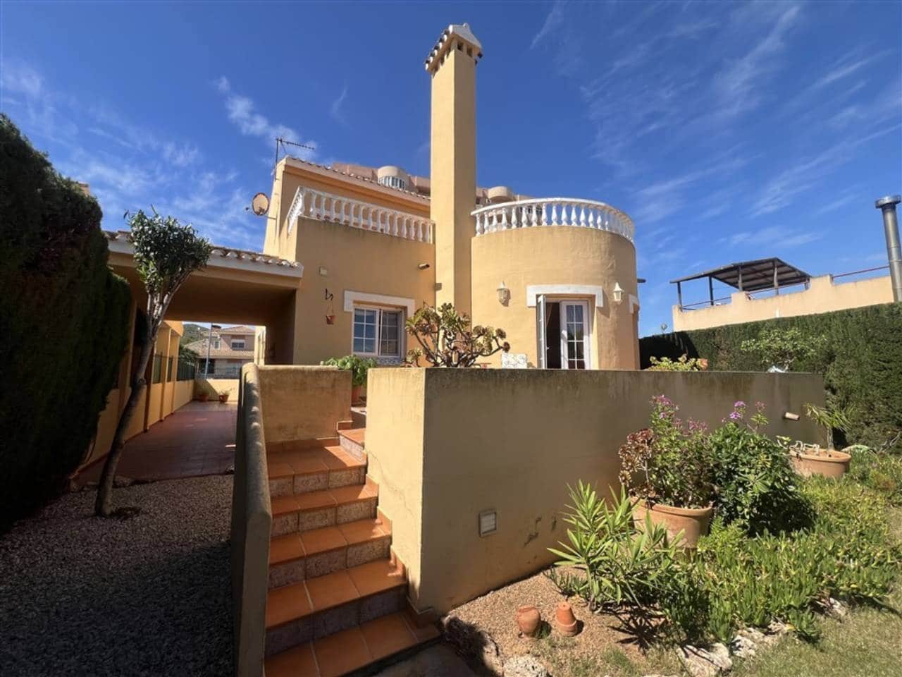 3 makuuhuone Huvila myytävänä paikassa Cartagena mukana uima-altaan 
autotalli - 490 000 € (Ref: 9835073)