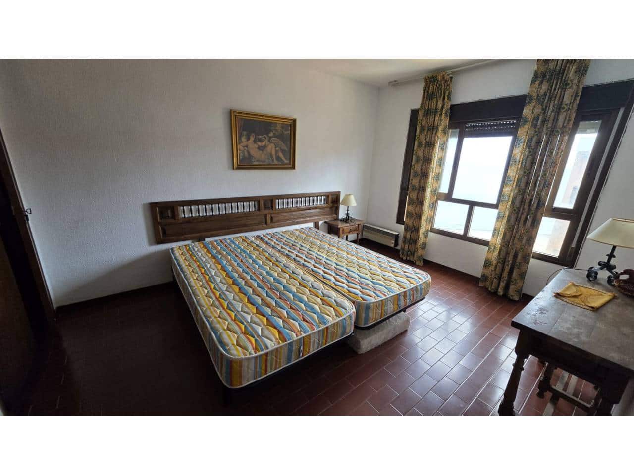 1 bedroom Flat for sale in La Manga del Mar Menor with pool - € 128,000 (Ref: 9850828)