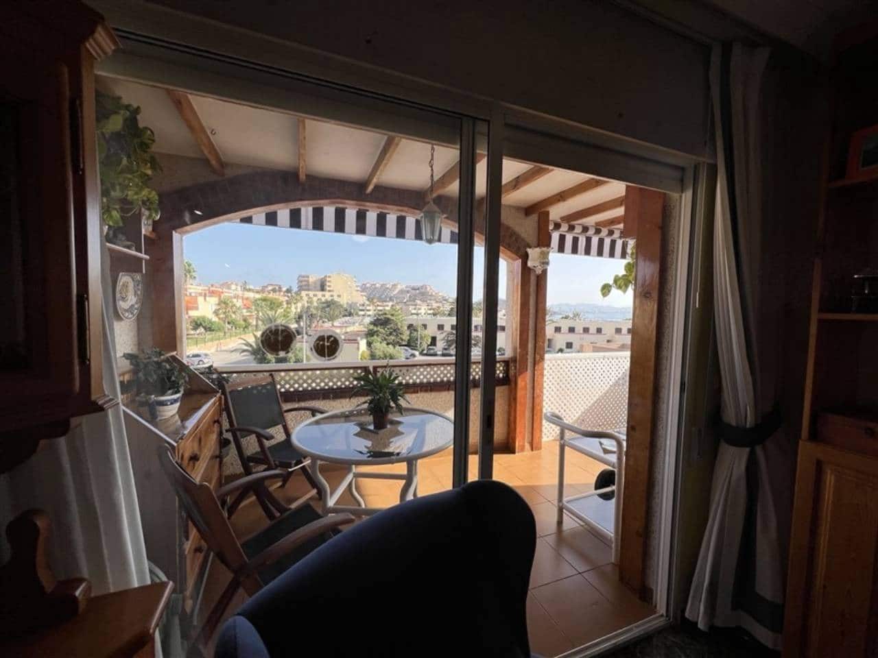 2 makuuhuone Huoneisto myytävänä paikassa La Manga del Mar Menor mukana uima-altaan 
autotalli - 205 000 € (Ref: 9935433)