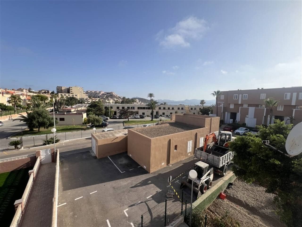 2 makuuhuone Huoneisto myytävänä paikassa La Manga del Mar Menor mukana uima-altaan 
autotalli - 205 000 € (Ref: 9935433)