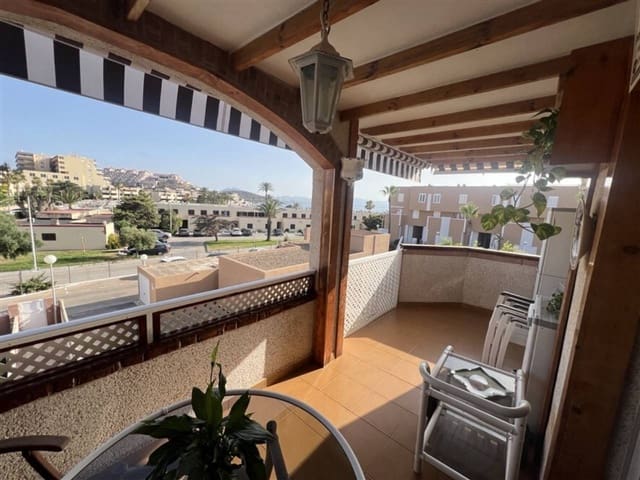 2 makuuhuone Huoneisto myytävänä paikassa La Manga del Mar Menor mukana uima-altaan 
autotalli - 205 000 € (Ref: 9935433)