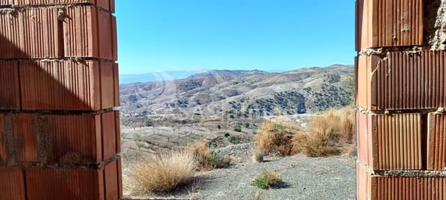 Villa te koop in Vélez-Rubio - € 55.000 (Ref: 1064748)