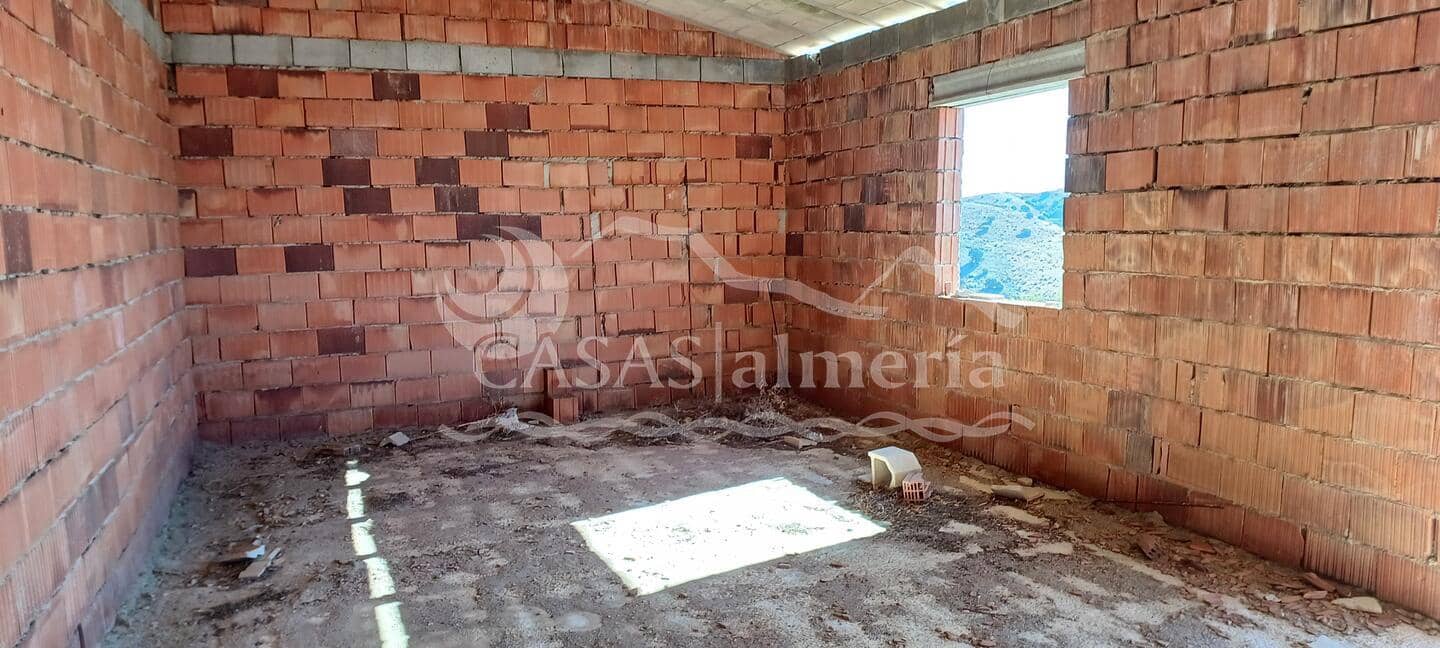 Villa te koop in Velez-Rubio - € 55.000 (Ref: 1064748)