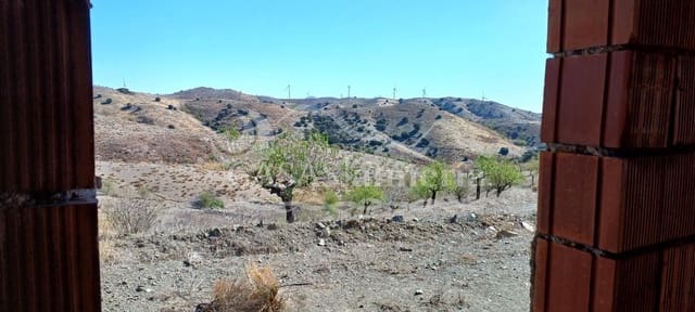 Villa te koop in Vélez-Rubio - € 55.000 (Ref: 1064748)