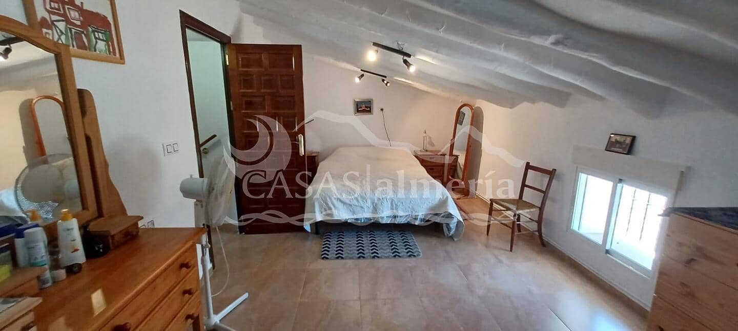 6 makuuhuone Maalaistalo myytävänä paikassa Huercal-Overa mukana uima-altaan - 185 000 € (Ref: 1870216)