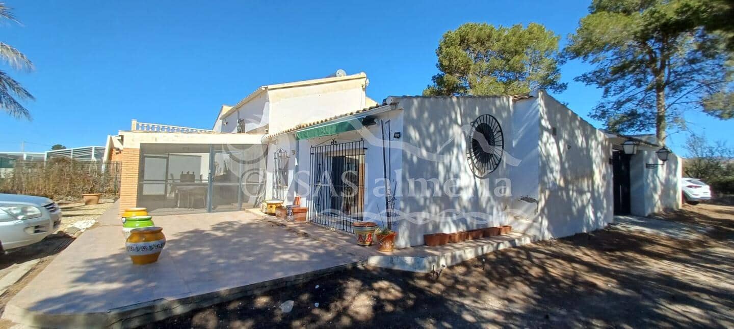 6 makuuhuone Maalaistalo myytävänä paikassa Huercal-Overa mukana uima-altaan - 185 000 € (Ref: 1870216)