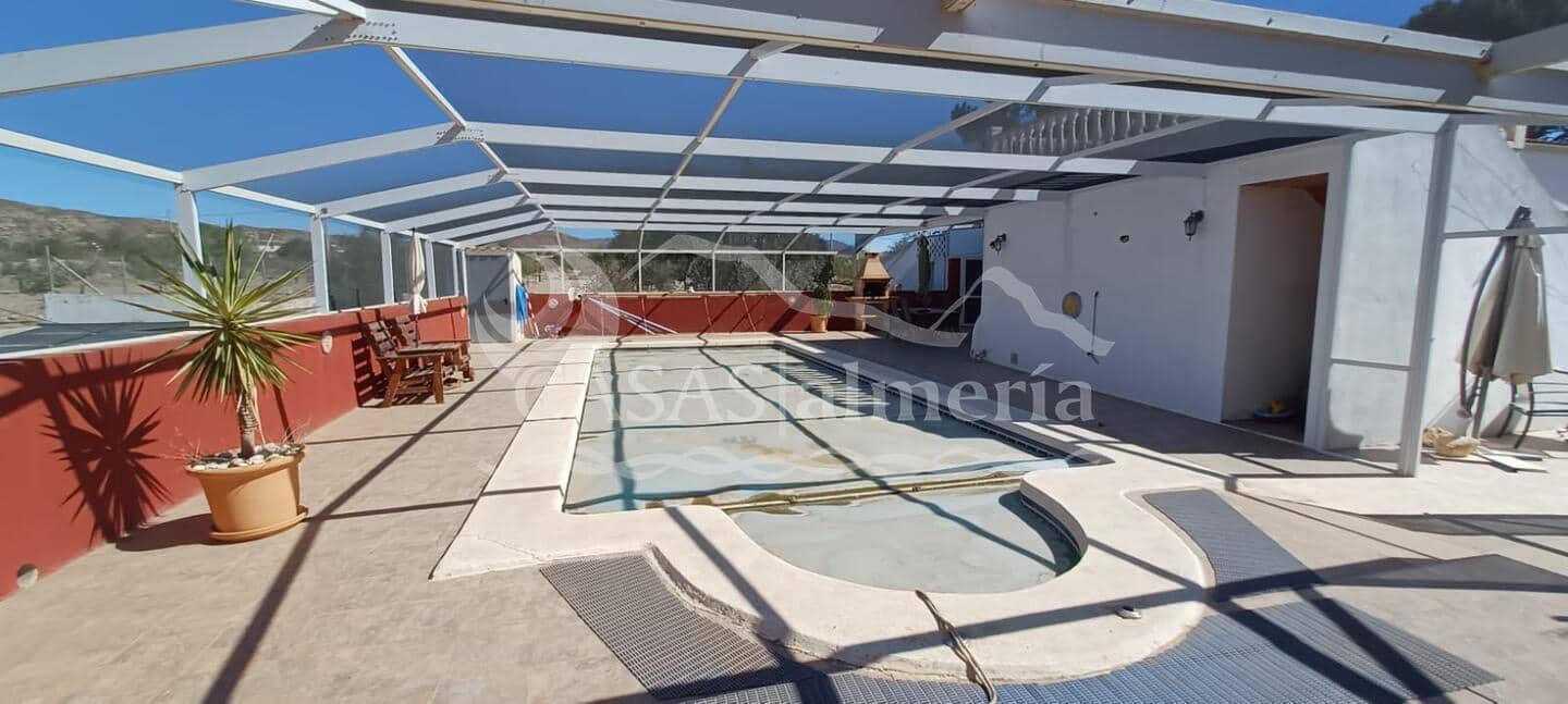 6 makuuhuone Maalaistalo myytävänä paikassa Huercal-Overa mukana uima-altaan - 185 000 € (Ref: 1870216)