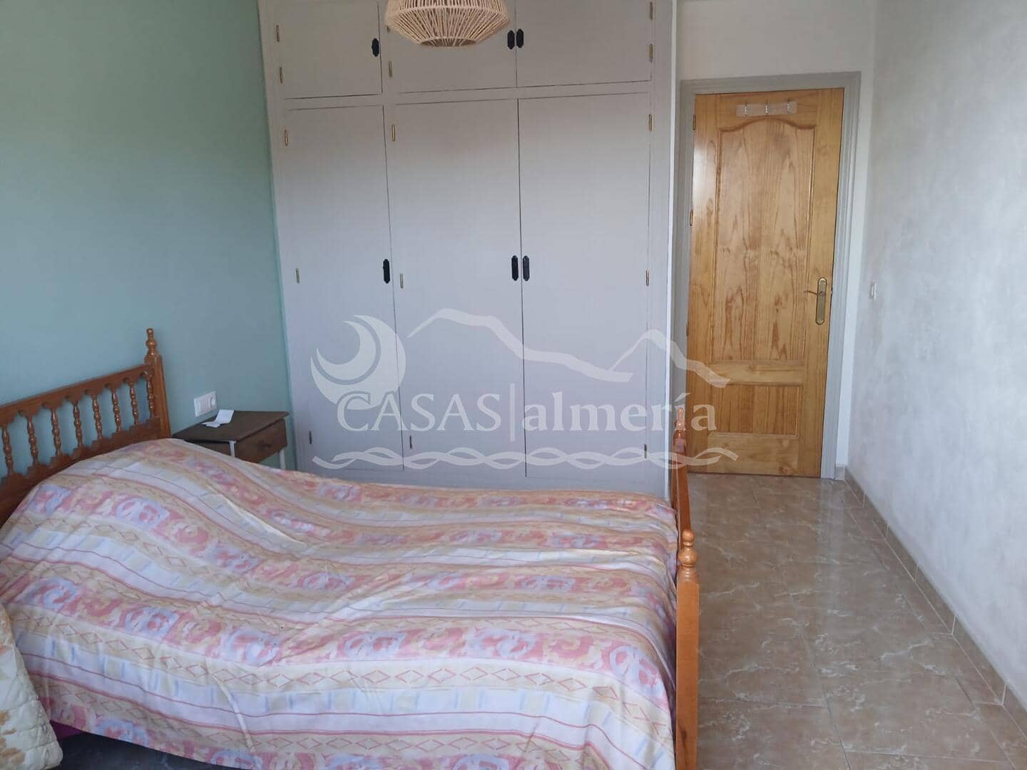 2 soveværelse Semi-Rækkehus til salg i Los Pardos - € 64.000 (Ref: 1947370)