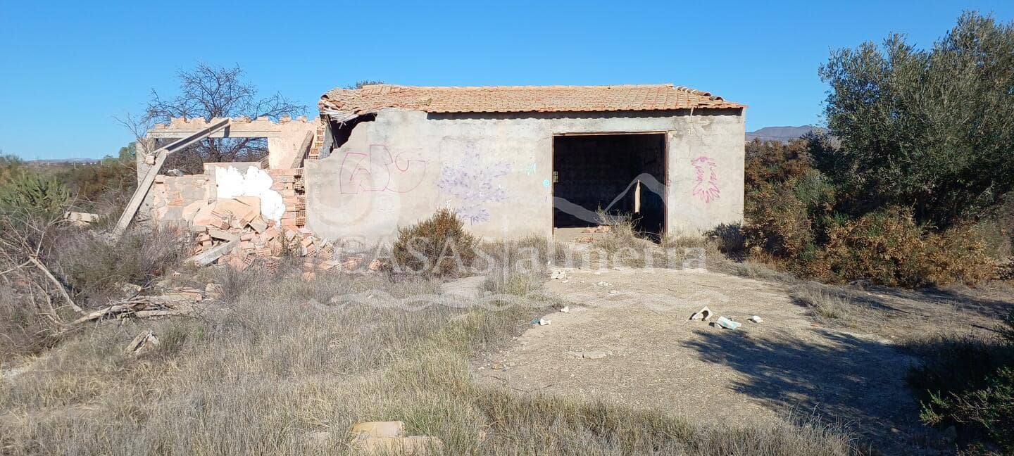 Grunde uden byggetilladelser til salg i Huercal-Overa - € 40.000 (Ref: 1948302)