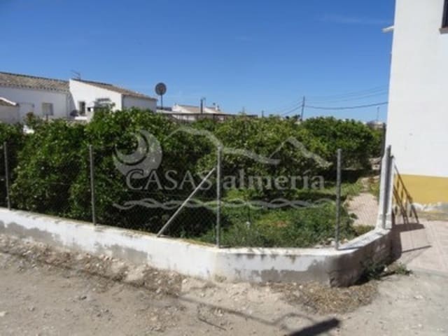 2 sovrum Semi-fristående Villa till salu i Huércal-Overa med garage - 69 000 € (Ref: 1960460)