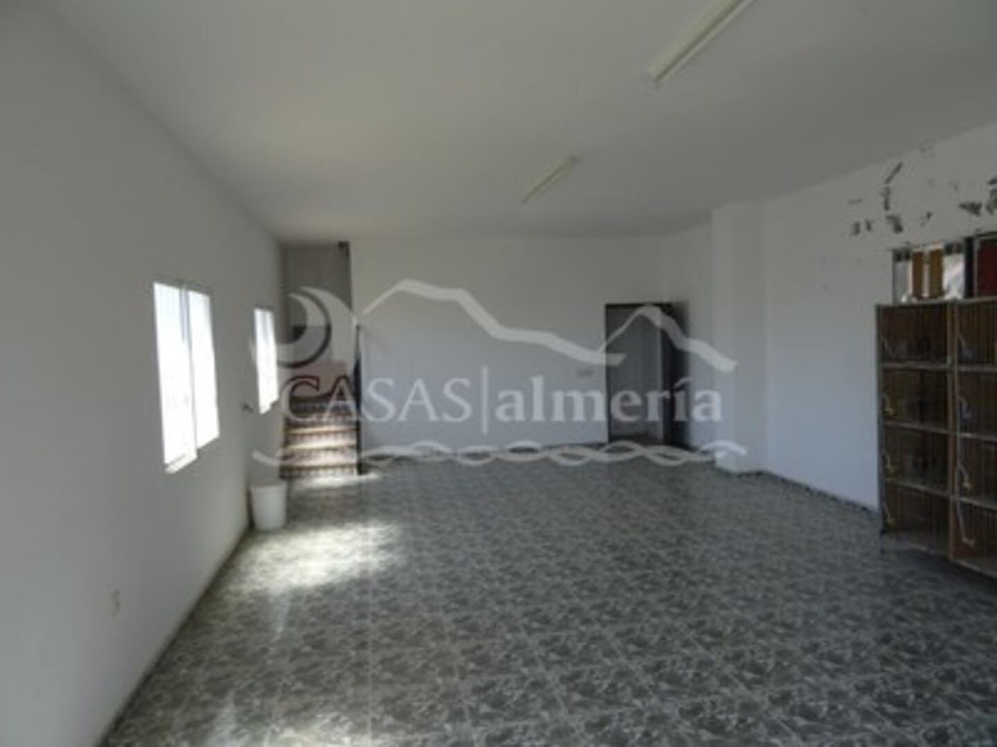 2 soveværelse Semi-Rækkehus til salg i Huercal-Overa med garage - € 69.000 (Ref: 1960460)