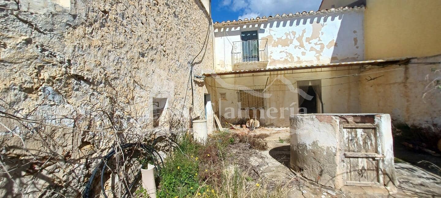 6 soveværelse Byhus til salg i Urcal med garage - € 69.950 (Ref: 2038650)