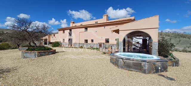 5 soveværelse Finca/Landehus til salg i Vélez-Rubio med garage - € 299.000 (Ref: 2052413)