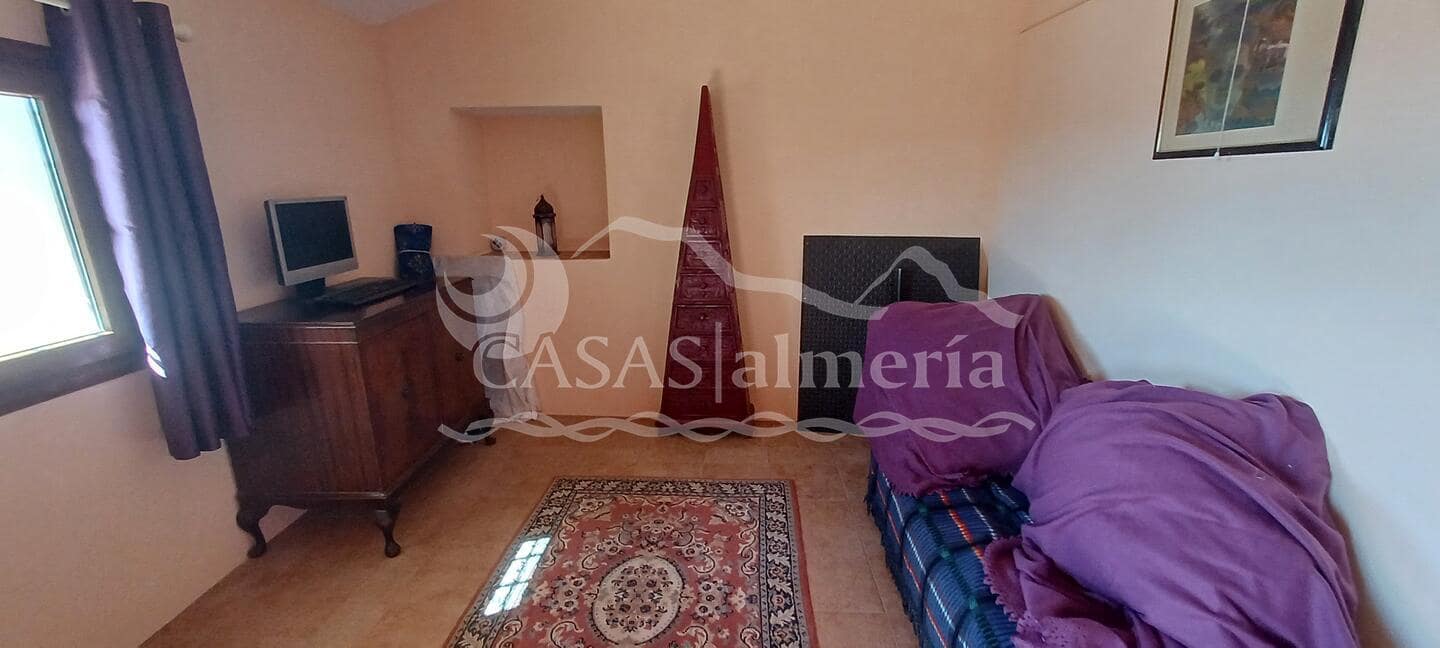 5 bedroom Finca/Country House for sale in Velez-Rubio with garage - € 299,000 (Ref: 2052413)