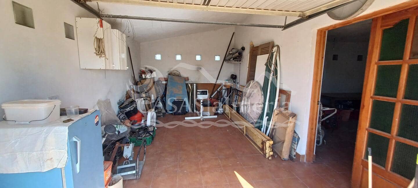 5 bedroom Finca/Country House for sale in Velez-Rubio with garage - € 299,000 (Ref: 2052413)