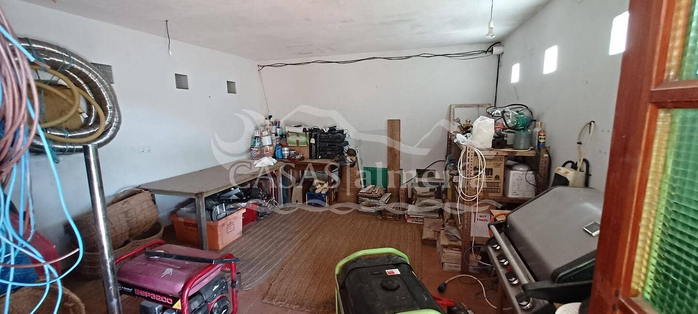 5 bedroom Finca/Country House for sale in Velez-Rubio with garage - € 299,000 (Ref: 2052413)