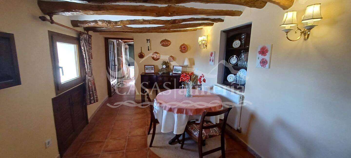 5 bedroom Finca/Country House for sale in Velez-Rubio with garage - € 299,000 (Ref: 2052413)