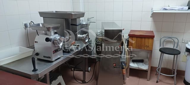 Kommersiell till salu i Huércal-Overa - 195 000 € (Ref: 2064895)