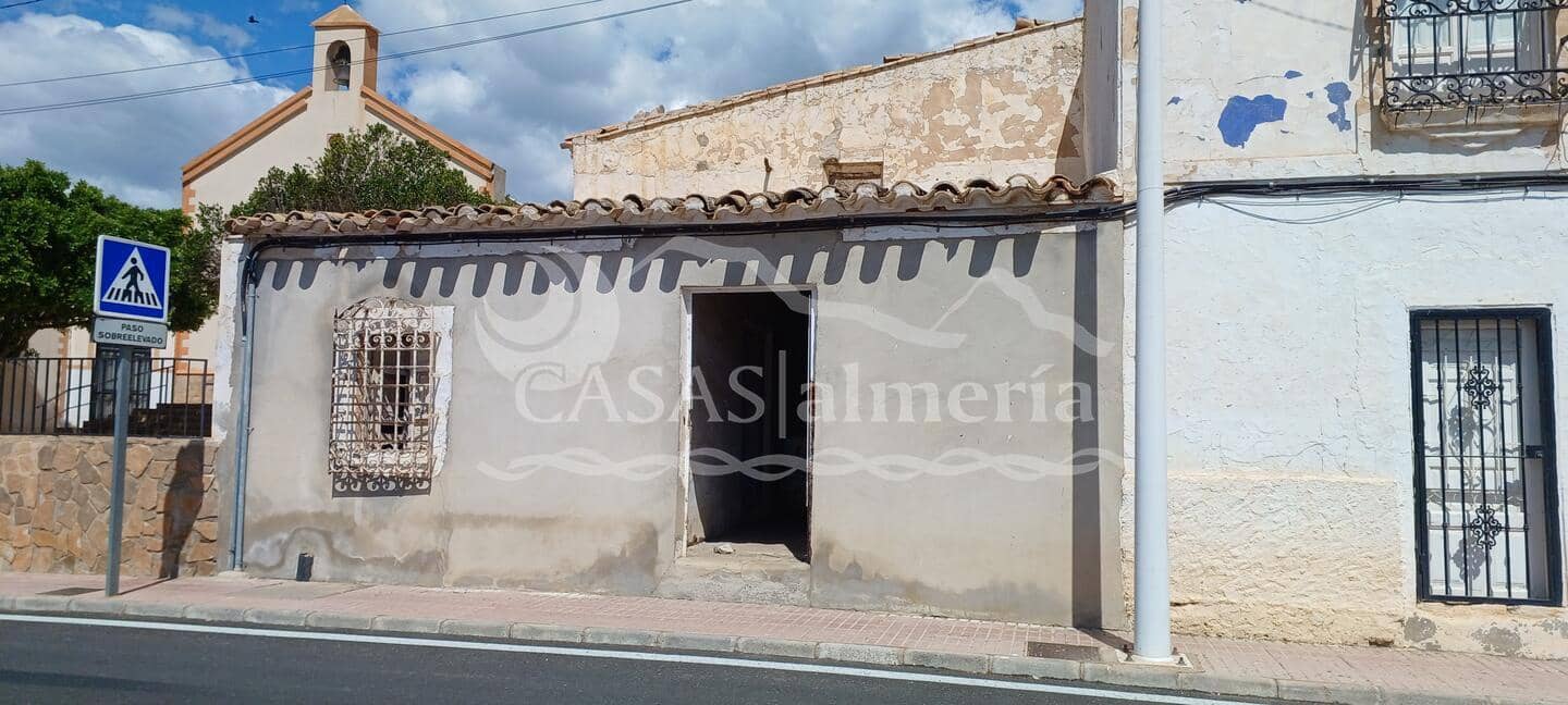 Casa em Banda para venda em Urcal - 30 000 € (Ref: 2148880)