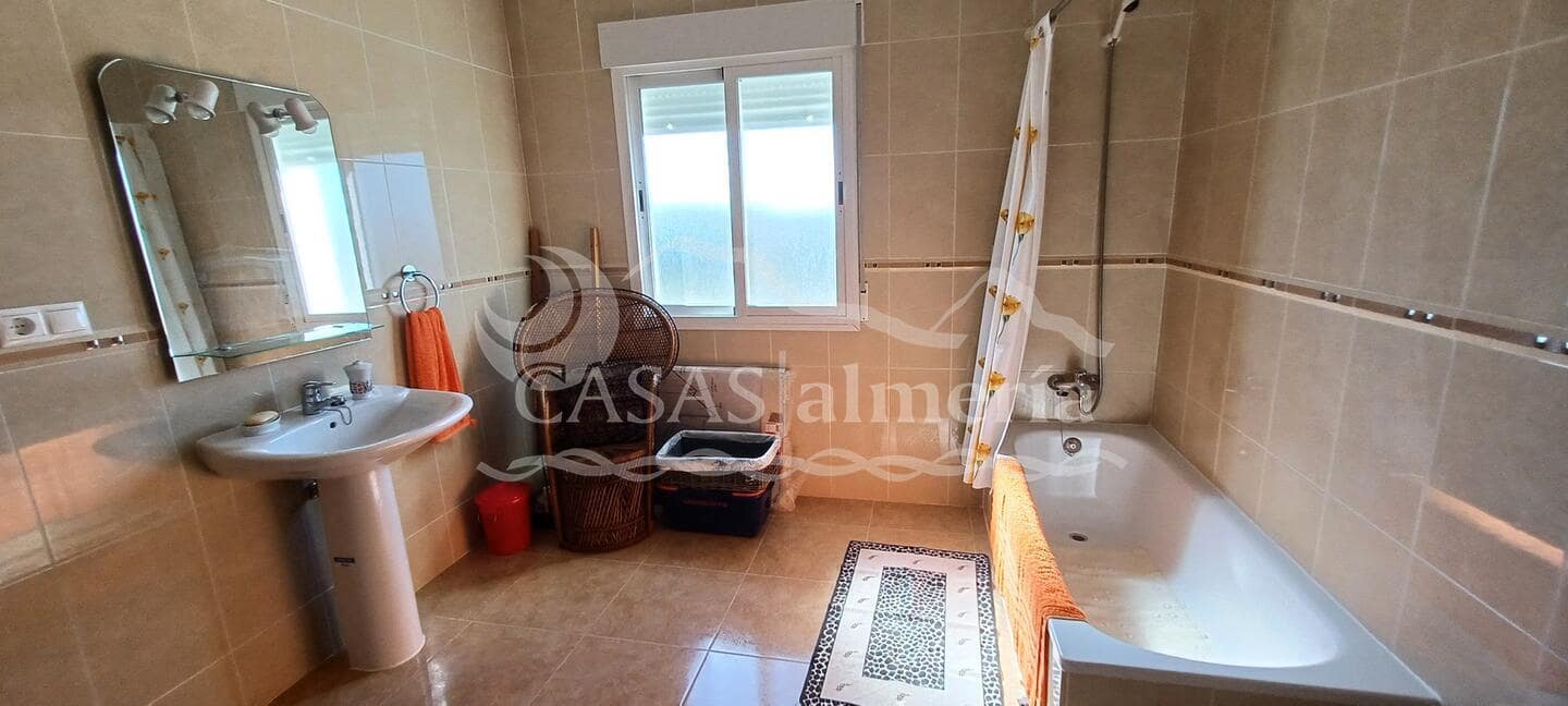 4 soveværelse Finca/Landehus til salg i Santa Maria de Nieva - € 199.900 (Ref: 2148881)