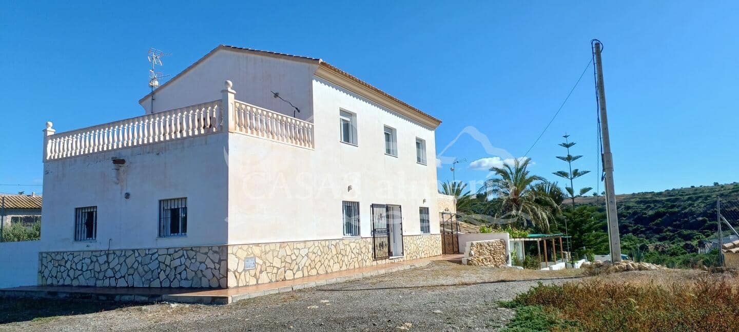 4 soveværelse Finca/Landehus til salg i Santa Maria de Nieva - € 199.900 (Ref: 2148881)