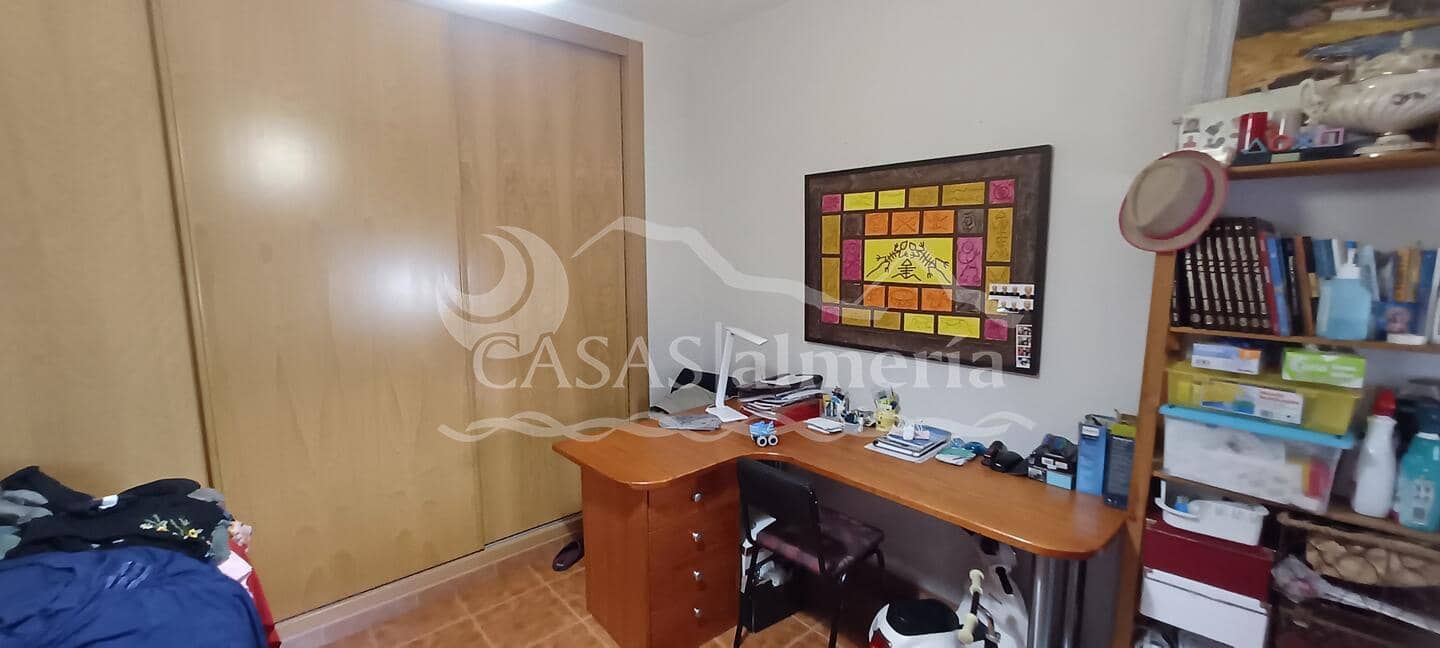 5 soveværelse Lejlighed til salg i Huercal-Overa - € 275.000 (Ref: 2148882)