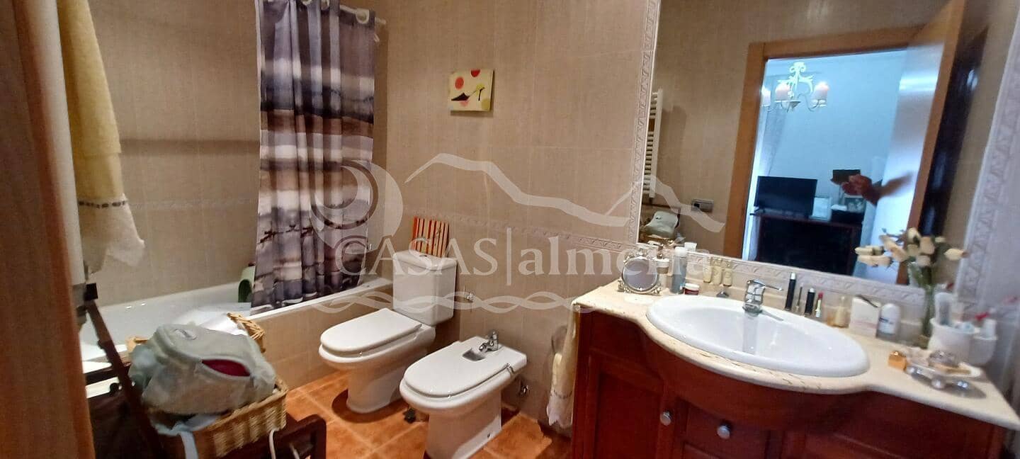 5 soveværelse Lejlighed til salg i Huercal-Overa - € 275.000 (Ref: 2148882)