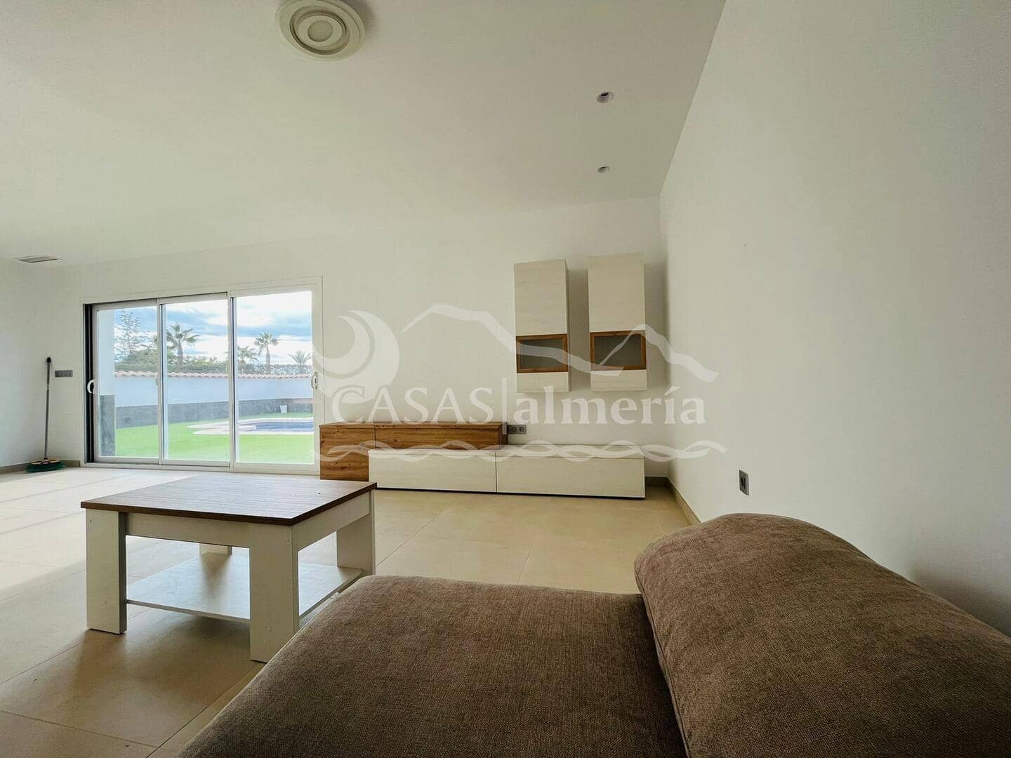 5 soveværelse Villa til salg i Puerto Lumbreras med swimmingpool - € 340.000 (Ref: 2156784)