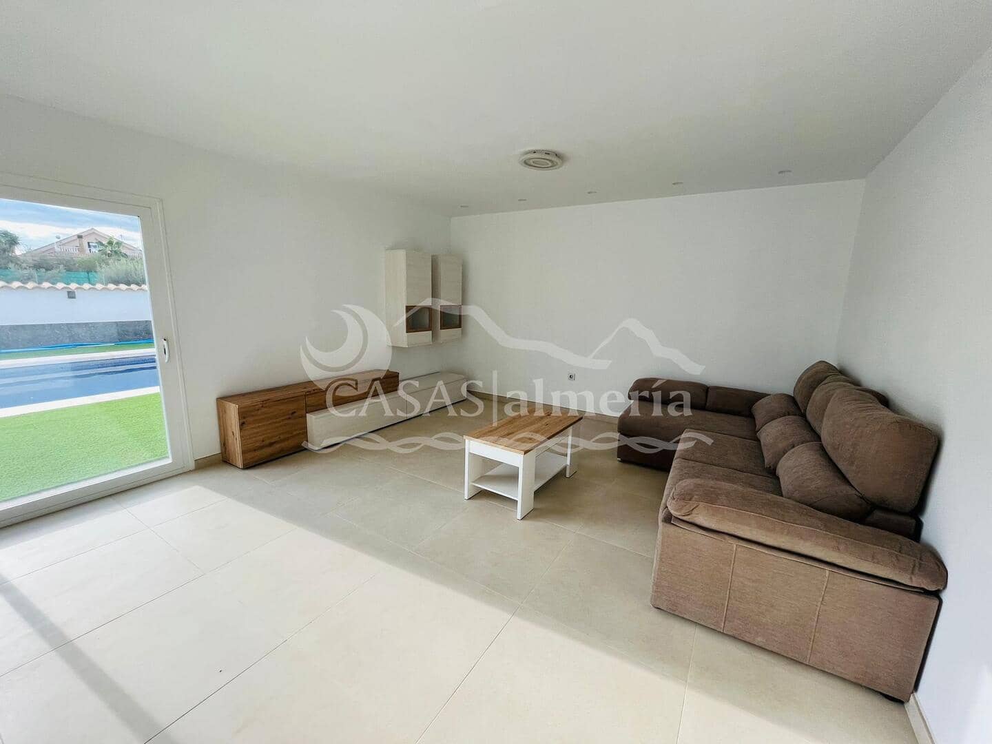 5 soveværelse Villa til salg i Puerto Lumbreras med swimmingpool - € 340.000 (Ref: 2156784)