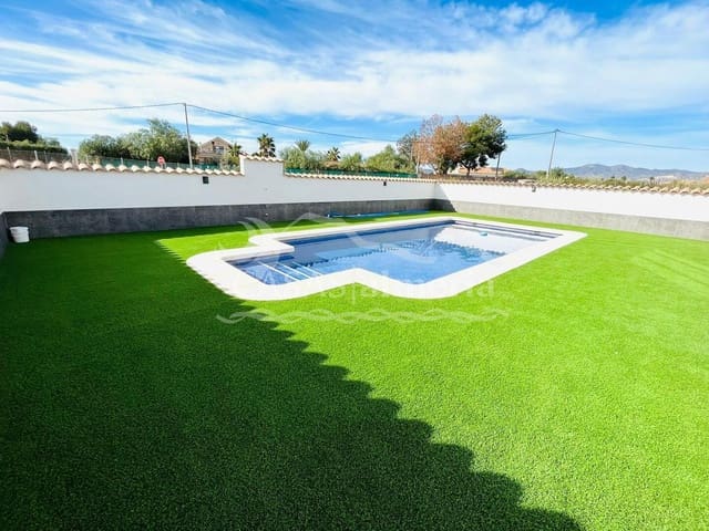 5 bedroom Villa for sale in Puerto Lumbreras with pool - € 340,000 (Ref: 2156784)