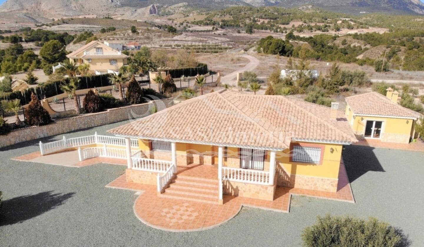 4 slaapkamer Villa te koop in La Parroquia - € 350.000 (Ref: 2157379)