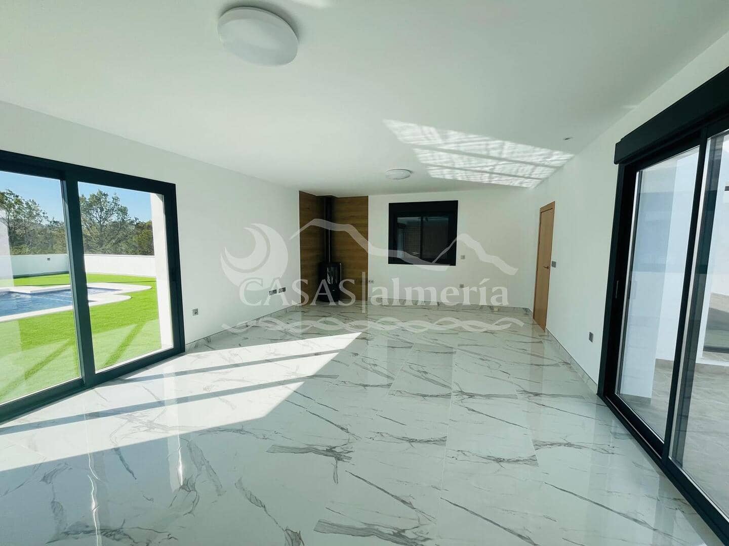 Finca/Casa Rural de 3 habitaciones en Lorca en venta con piscina garaje - 450.000 € (Ref: 2186001)