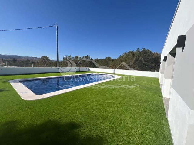 Finca/Casa Rural de 3 habitaciones en Lorca en venta con piscina garaje - 450.000 € (Ref: 2186001)