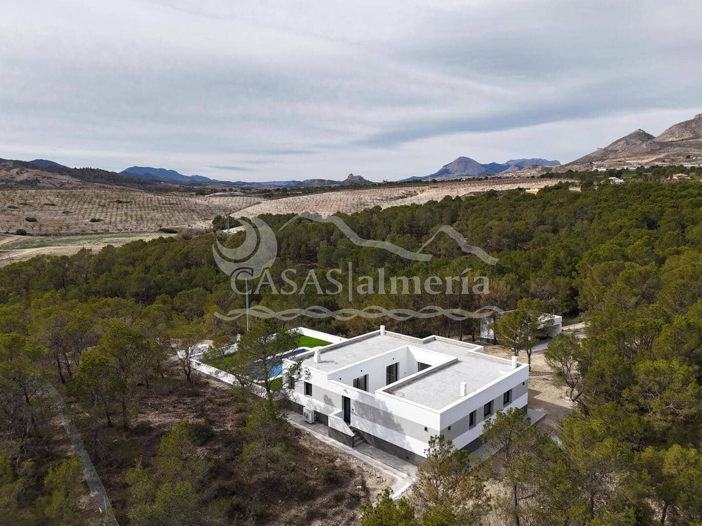 Finca/Casa Rural de 3 habitaciones en Lorca en venta con piscina garaje - 450.000 € (Ref: 2186001)