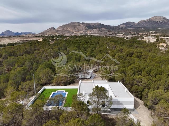 Finca/Casa Rural de 3 habitaciones en Lorca en venta con piscina garaje - 450.000 € (Ref: 2186001)