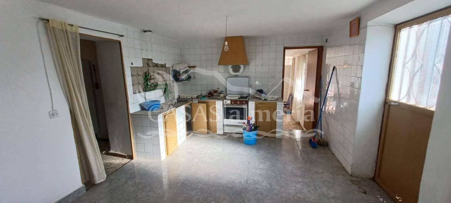 Finca/Casa Rural de 4 habitaciones en Los Pardos en venta con garaje - 65.000 € (Ref: 2194241)