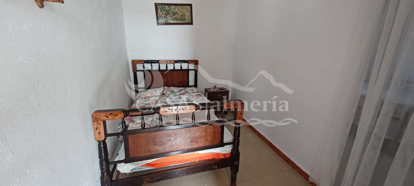 Finca/Casa Rural de 4 habitaciones en Los Pardos en venta con garaje - 65.000 € (Ref: 2194241)