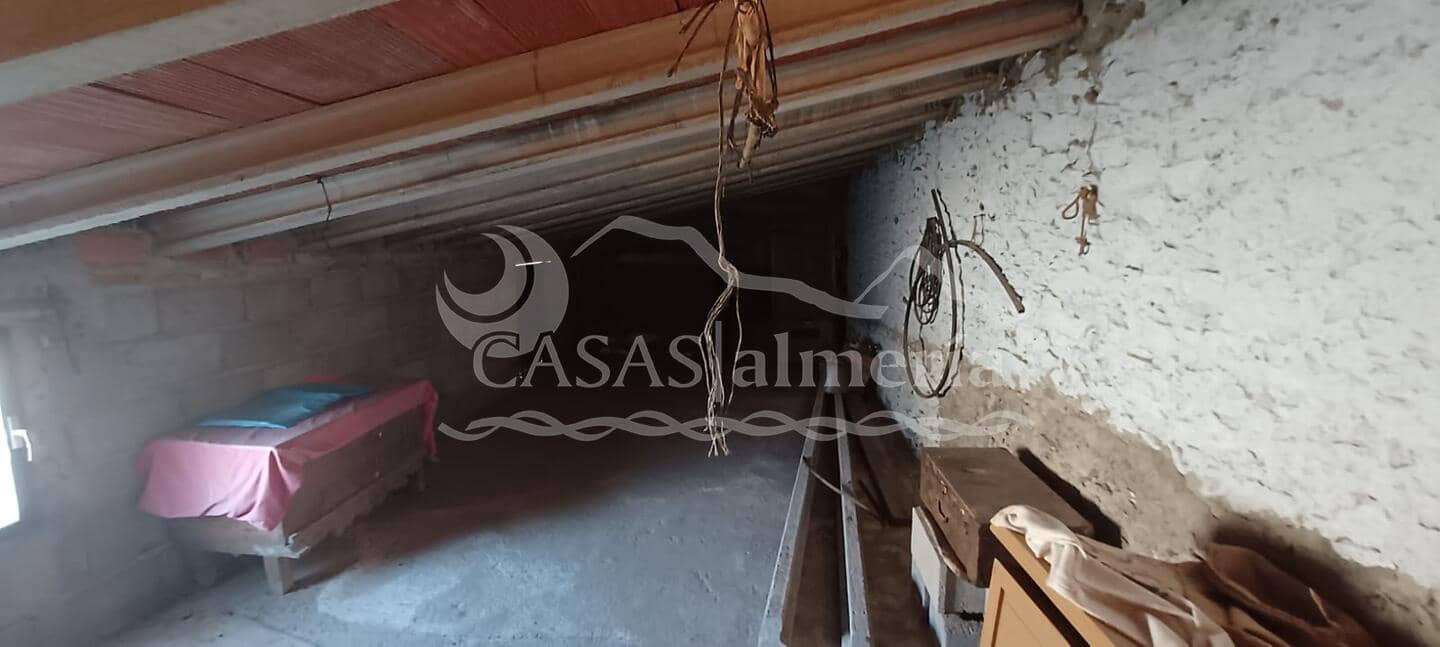 Finca/Casa Rural de 4 habitaciones en Los Pardos en venta con garaje - 65.000 € (Ref: 2194241)