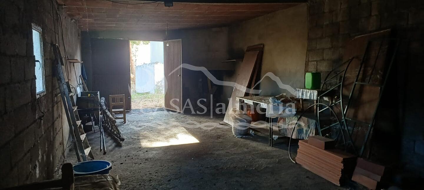 Finca/Casa Rural de 4 habitaciones en Los Pardos en venta con garaje - 65.000 € (Ref: 2194241)
