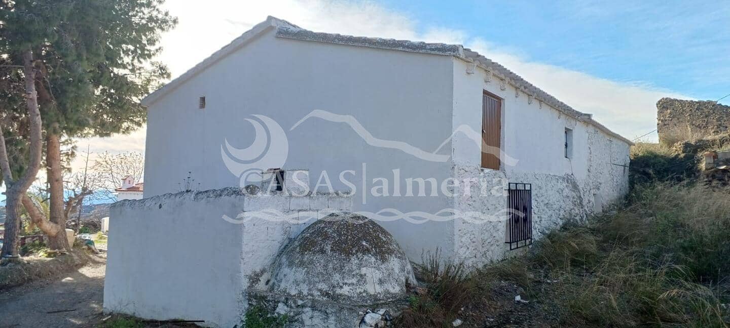 Finca/Casa Rural de 4 habitaciones en Los Pardos en venta con garaje - 65.000 € (Ref: 2194241)